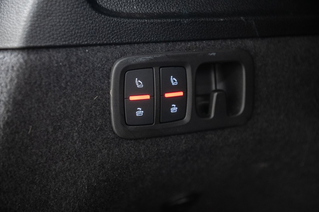 2022 Audi Q7 PROGRESSIV S-LINE BLACK OPTIC in Laval, Quebec - 13 - w1024h768px