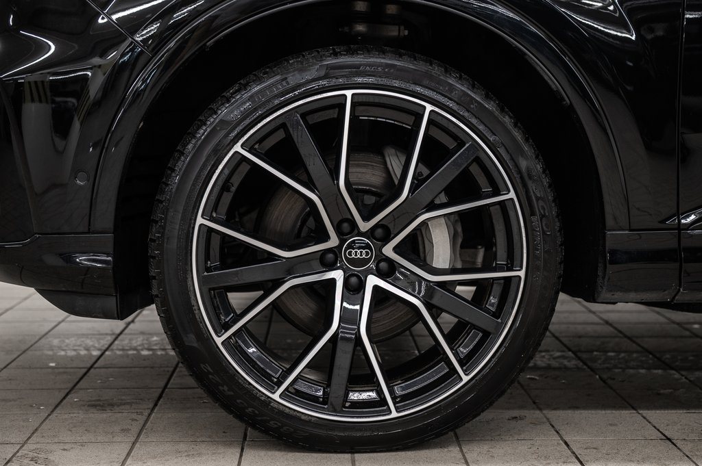 2022 Audi Q7 PROGRESSIV S-LINE BLACK OPTIC in Laval, Quebec - 9 - w1024h768px