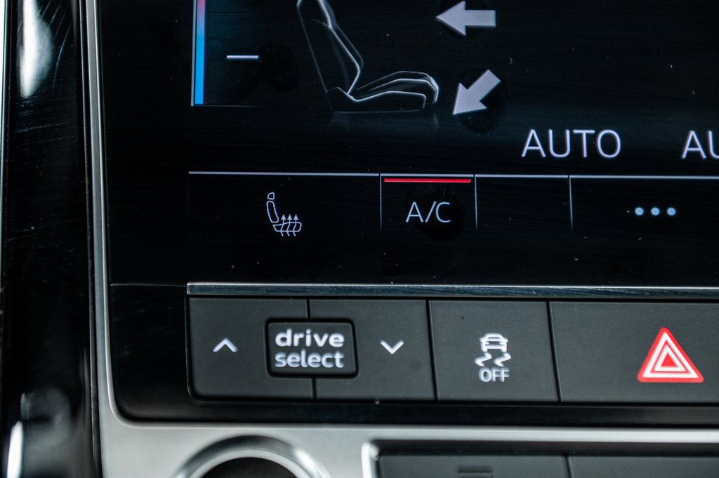 2022 Audi Q7 KOMFORT EDITION VORSPRUNG 21 PCS in Laval, Quebec - 26 - w1024h768px