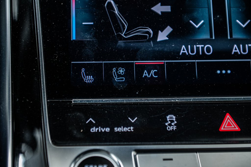 2022 Audi Q7 TECHNIK S-LINE BLACK OPTIC 21 PCS in Laval, Quebec - 27 - w1024h768px