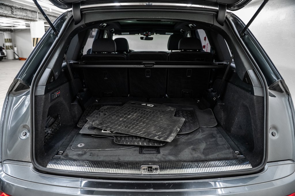 2022 Audi Q7 TECHNIK S-LINE BLACK OPTIC 21 PCS in Laval, Quebec - 12 - w1024h768px