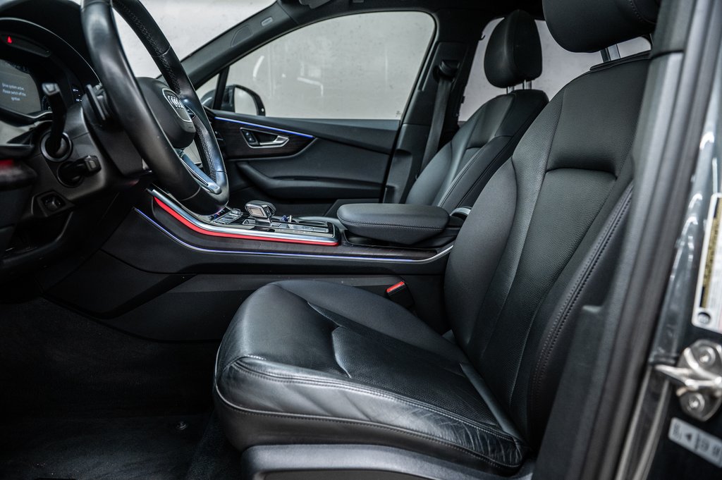 2022 Audi Q7 TECHNIK S-LINE BLACK OPTIC 21 PCS in Laval, Quebec - 17 - w1024h768px