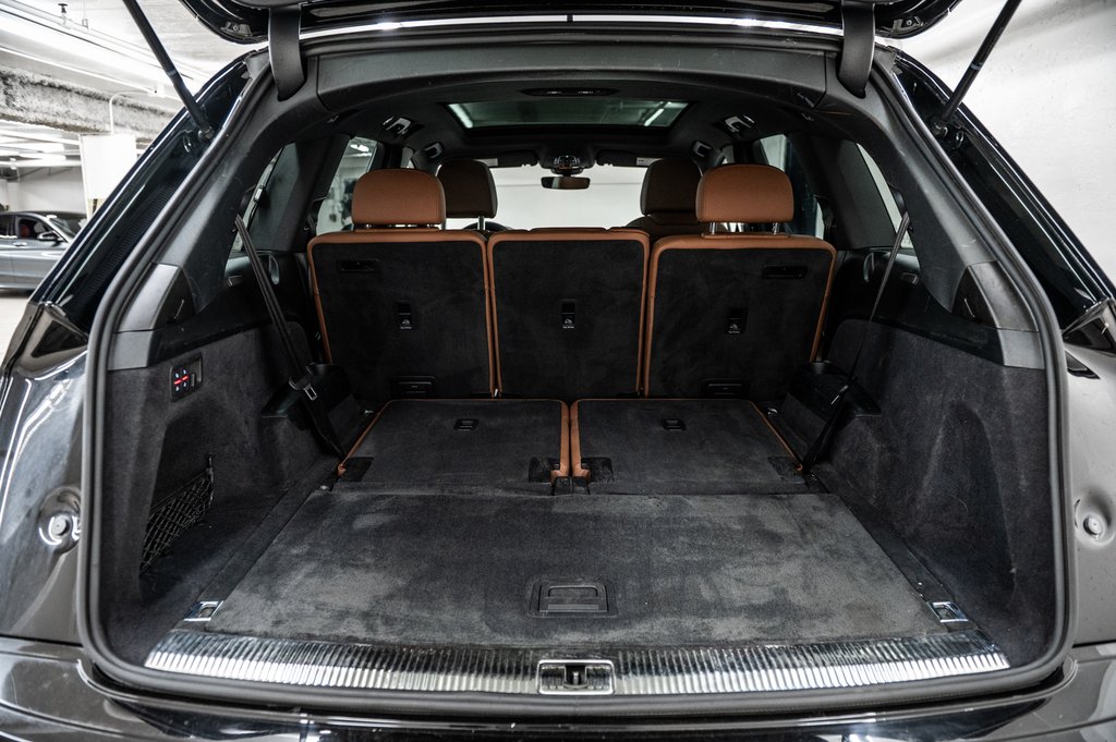 2023 Audi Q7 PROGRESSIV S-LINE BLACK OPTIC in Laval, Quebec - 12 - w1024h768px