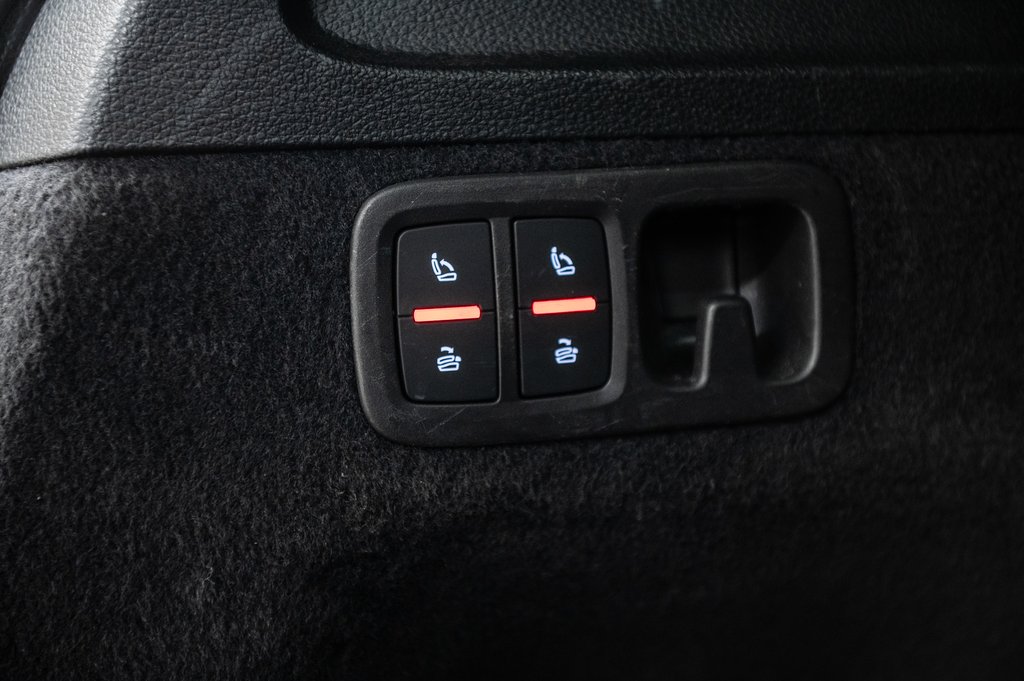 2023 Audi Q7 PROGRESSIV S-LINE BLACK OPTIC in Laval, Quebec - 13 - w1024h768px