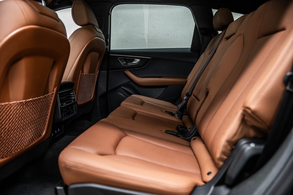 2023 Audi Q7 PROGRESSIV S-LINE BLACK OPTIC in Laval, Quebec - 30 - w1024h768px
