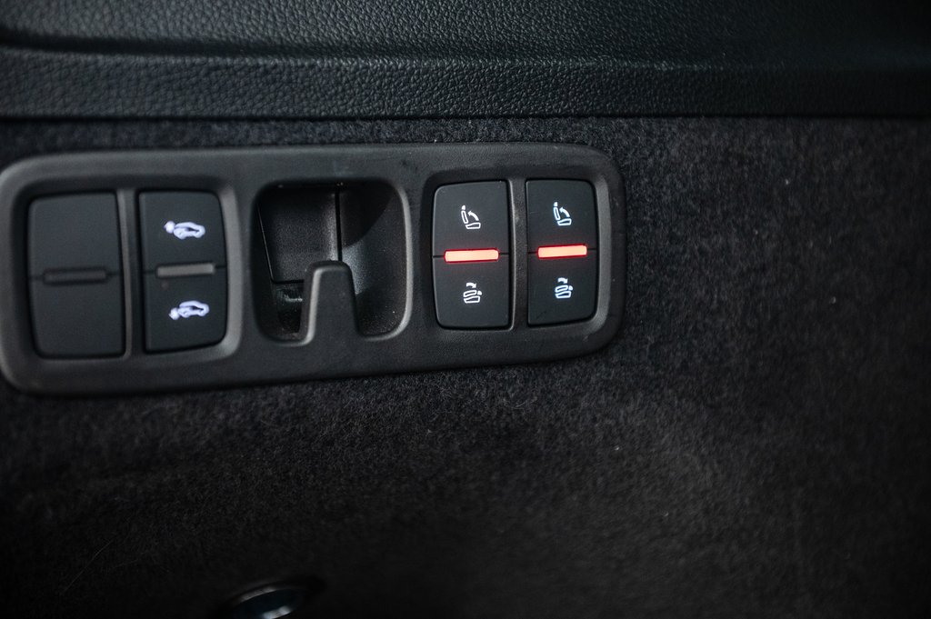 2023 Audi Q7 TECHNIK S-LINE BLACK OPTIC 22 PCS in Laval, Quebec - 13 - w1024h768px