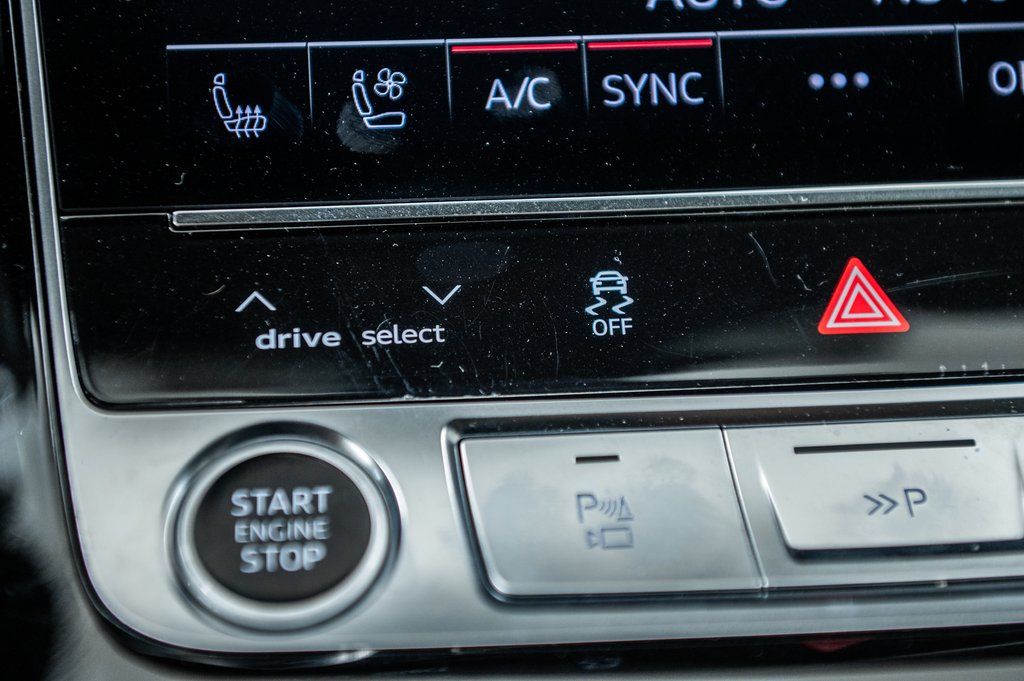 2023 Audi Q7 TECHNIK S-LINE BLACK OPTIC 22 PCS in Laval, Quebec - 28 - w1024h768px