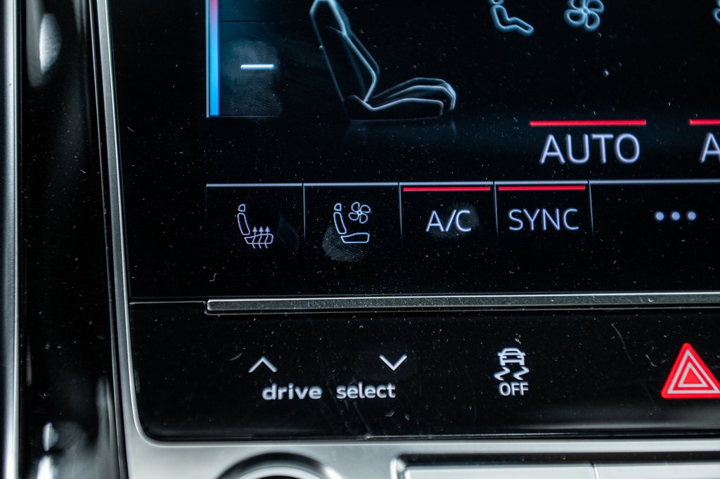 2023 Audi Q7 TECHNIK S-LINE BLACK OPTIC 22 PCS in Laval, Quebec - 27 - w1024h768px