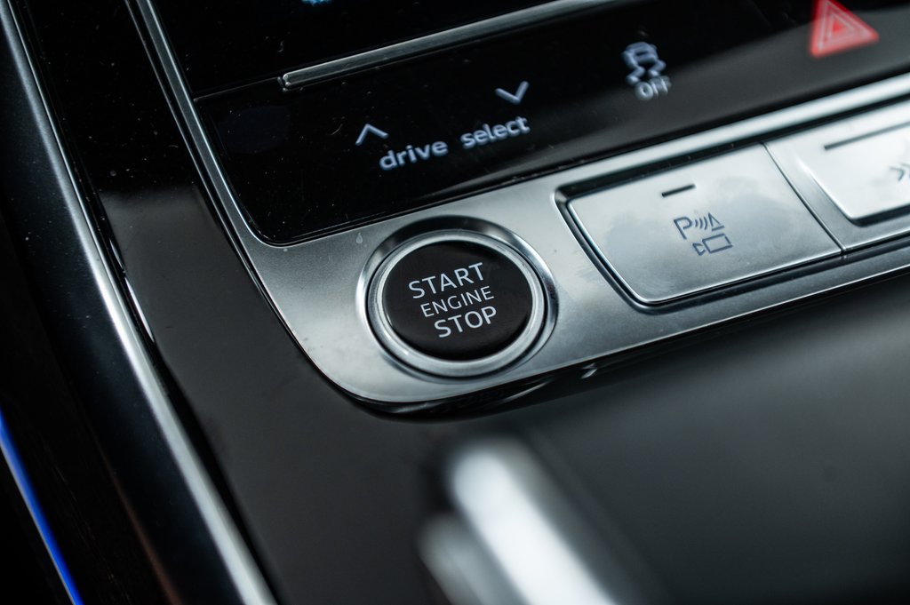 2023 Audi Q7 TECHNIK S-LINE BLACK OPTIC 22 PCS in Laval, Quebec - 29 - w1024h768px