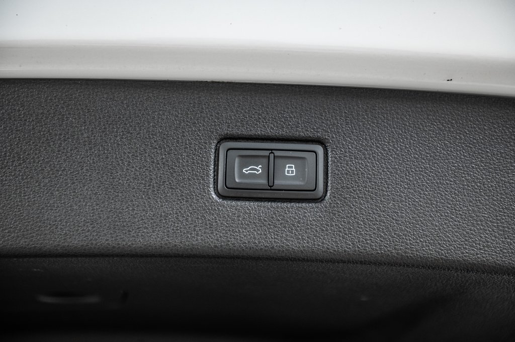 2023 Audi Q7 TECHNIK S-LINE BLACK OPTIC 22 PCS in Laval, Quebec - 15 - w1024h768px