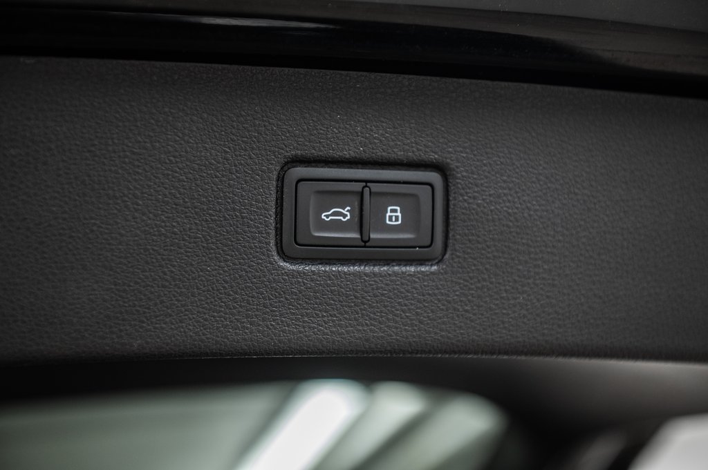 2024 Audi Q7 KOMFORT VORSPRUNG EDITION 21 PCS in Laval, Quebec - 15 - w1024h768px