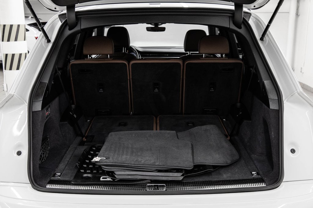 2025 Audi Q7 PROGRESSIV S-LINE BLACK OPTIC 22 PCS in Laval, Quebec - 10 - w1024h768px