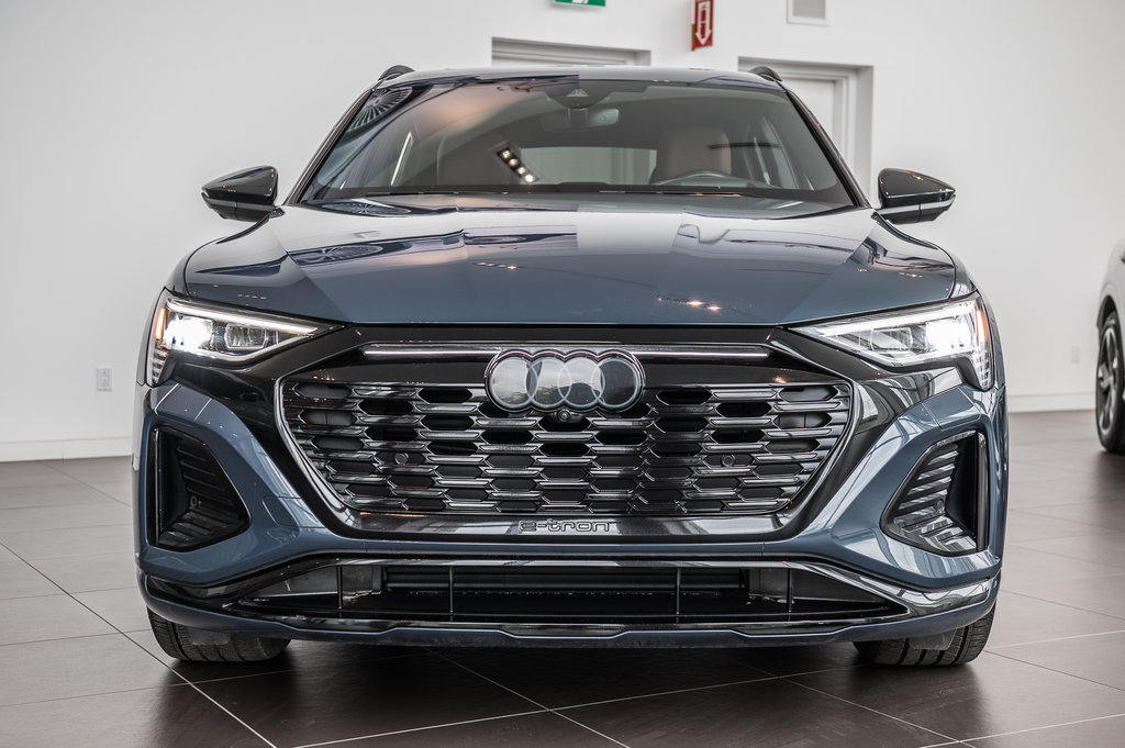 2024 Audi Q8 e-tron Sportback BLACK COMPETITION, PREMIUM, TECH PACK in Laval, Quebec - 2 - w1024h768px