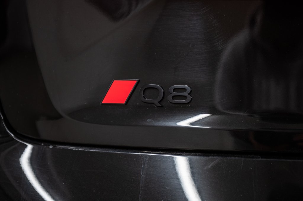 2024 Audi Q8 e-tron Sportback BLACK PKG TECH PKG 21 PCS in Laval, Quebec - 10 - w1024h768px