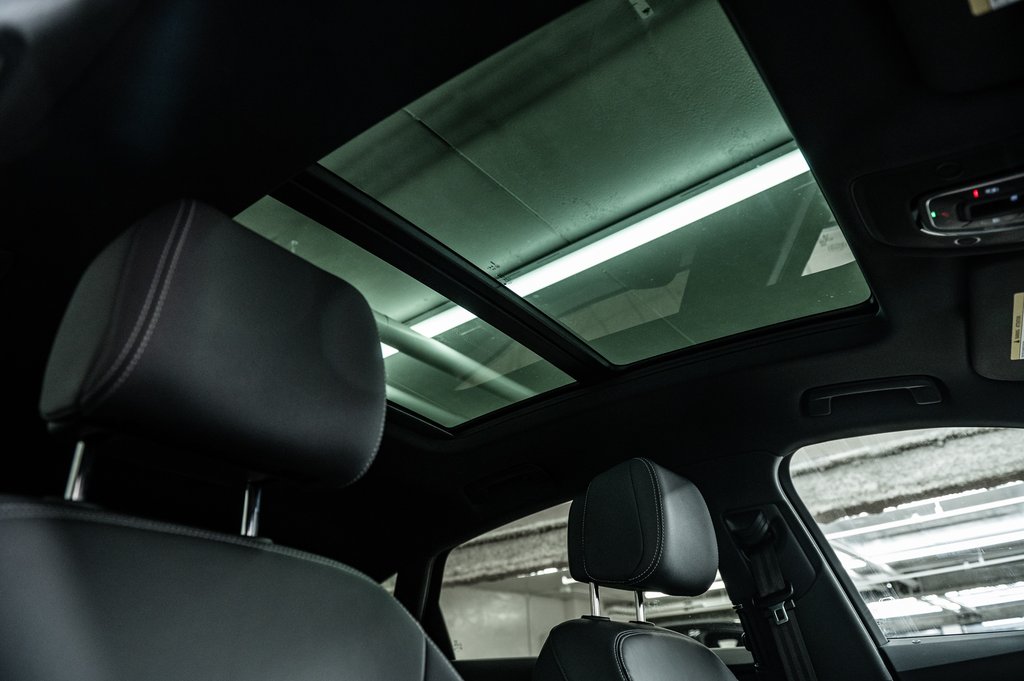 2024 Audi Q8 e-tron Sportback BLACK PKG TECH PKG 21 PCS in Laval, Quebec - 34 - w1024h768px