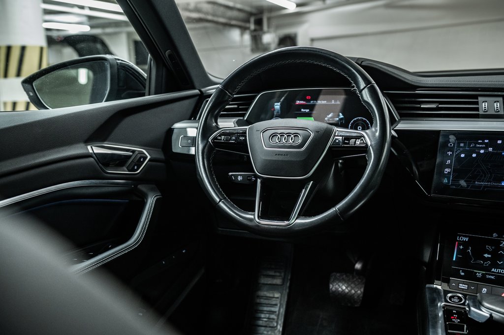 2024 Audi Q8 e-tron Sportback BLACK PKG TECH PKG 21 PCS in Laval, Quebec - 30 - w1024h768px