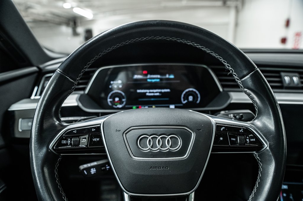 2024 Audi Q8 e-tron Sportback BLACK PKG TECH PKG 21 PCS in Laval, Quebec - 17 - w1024h768px
