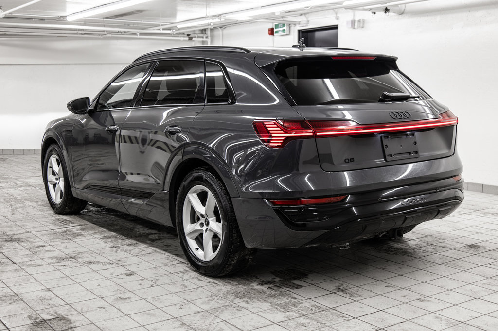 Audi Q8 e-tron  2024 à Laval, Québec - 4 - w1024h768px