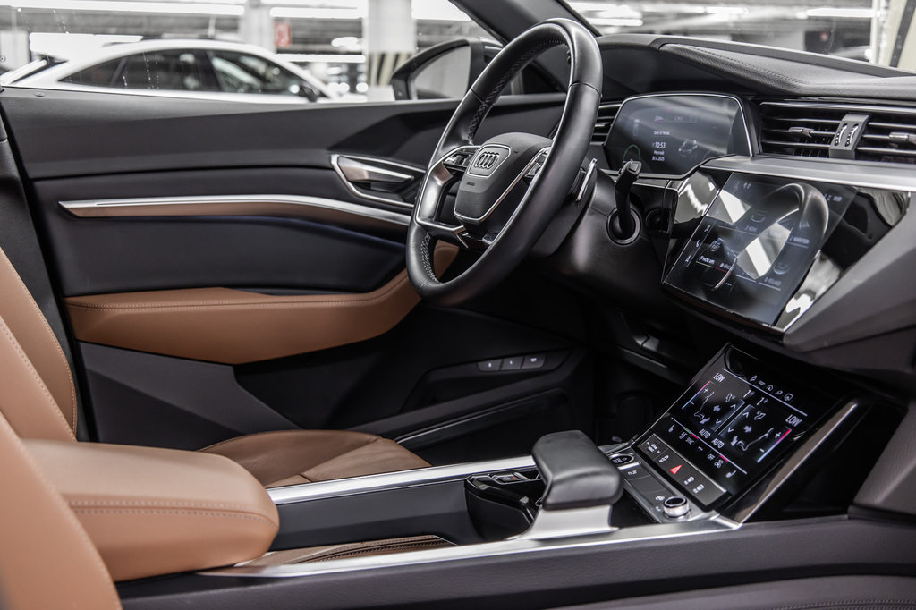 2024 Audi Q8 e-tron B&O PREMIUM SOUND SYSTEM in Laval, Quebec - 37 - w1024h768px