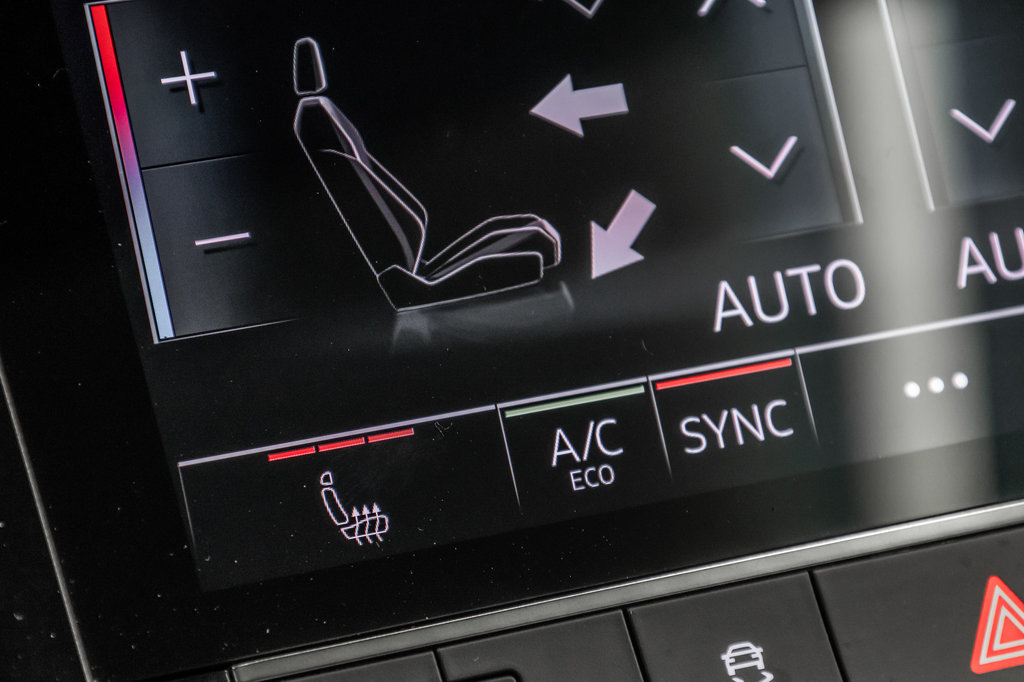2024 Audi Q8 e-tron B&O PREMIUM SOUND SYSTEM in Laval, Quebec - 27 - w1024h768px