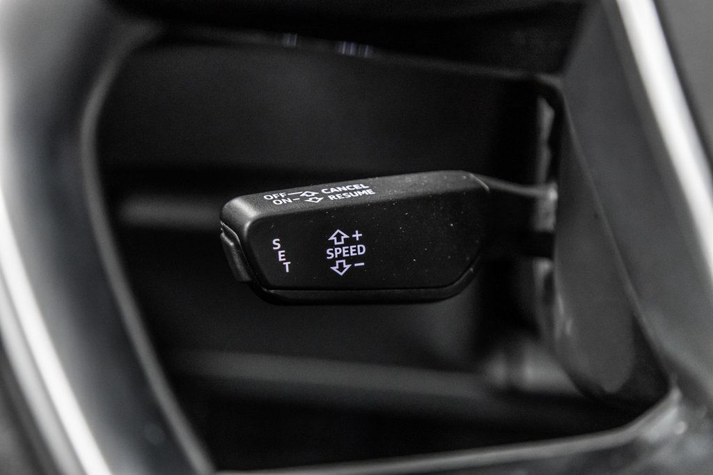 2024 Audi Q8 e-tron B&O PREMIUM SOUND SYSTEM in Laval, Quebec - 22 - w1024h768px