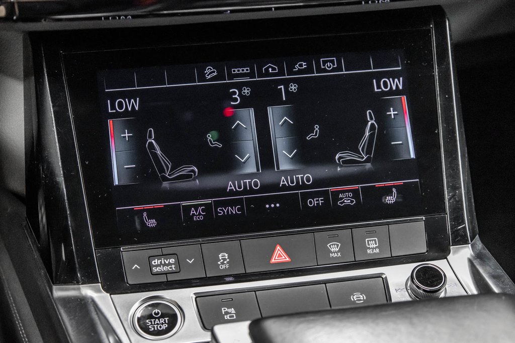Audi Q8 e-tron BLACK COMPETITION, 22PCS, PHONE BOX, 2024 à Laval, Québec - 26 - w1024h768px