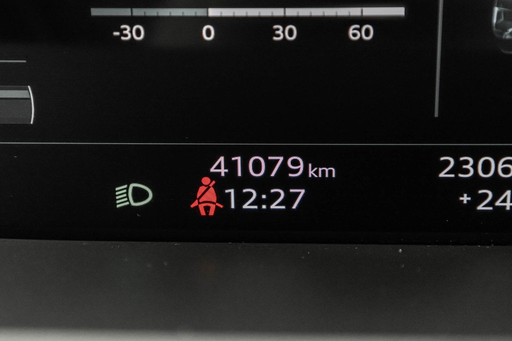 Audi Q8 e-tron BLACK COMPETITION, 22PCS, PHONE BOX, 2024 à Laval, Québec - 20 - w1024h768px