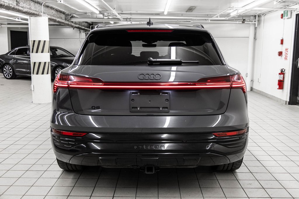 Audi Q8 e-tron BLACK COMPETITION, 22PCS, PHONE BOX, 2024 à Laval, Québec - 5 - w1024h768px