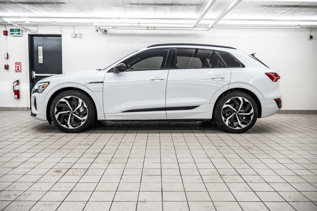 2024 Audi Q8 e-tron PREMUIUM PKG BLACK OPTIC 21 PCS in Laval, Quebec - 3 - w1024h768px