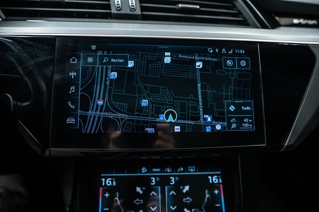 2024 Audi Q8 e-tron PREMUIUM PKG BLACK OPTIC 21 PCS in Laval, Quebec - 21 - w1024h768px