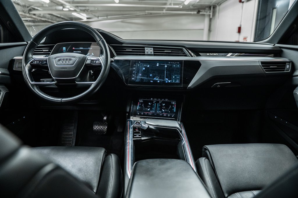 2024 Audi Q8 e-tron PREMUIUM PKG BLACK OPTIC 21 PCS in Laval, Quebec - 29 - w1024h768px