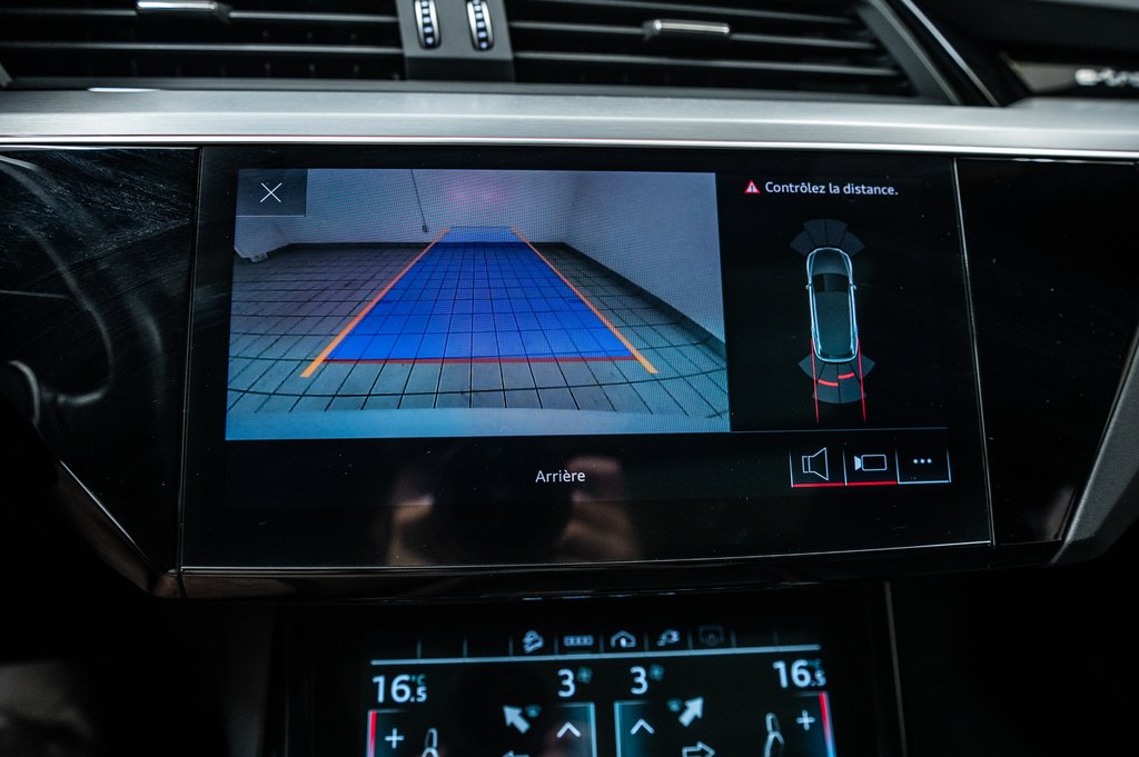 2024 Audi Q8 e-tron PREMUIUM PKG BLACK OPTIC 21 PCS in Laval, Quebec - 20 - w1024h768px
