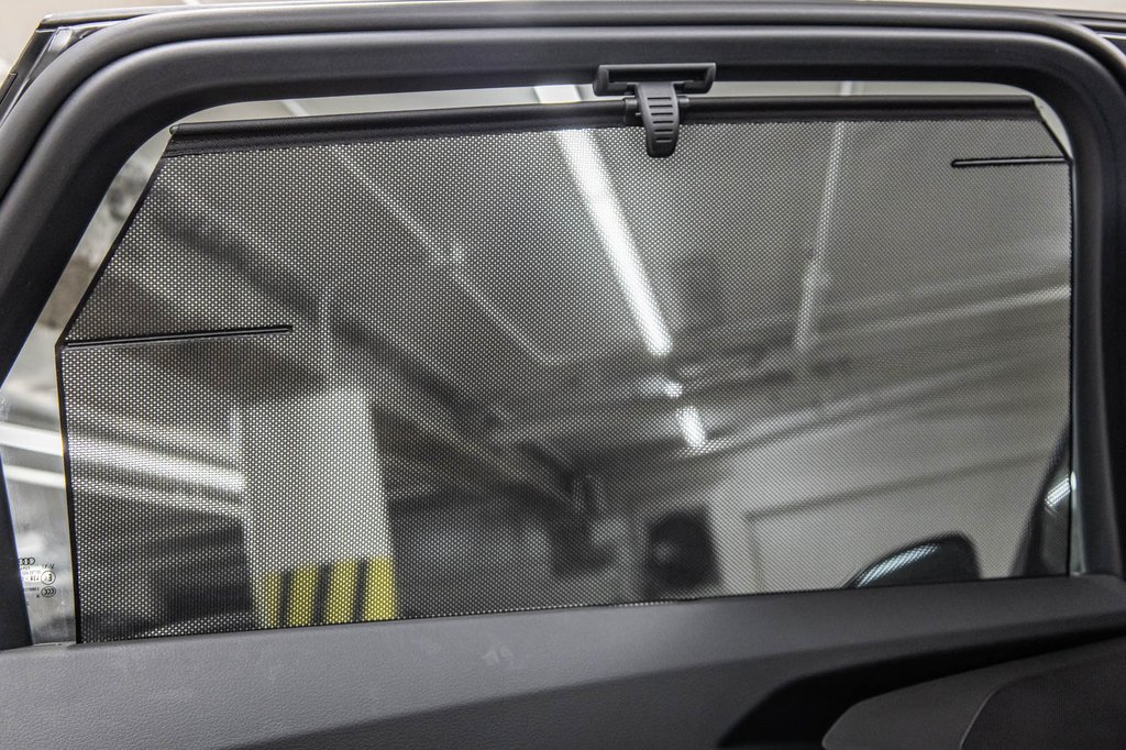 Audi Q8 e-tron BLACK OPTIC PREMIUM PKG 2024 à Laval, Québec - 31 - w1024h768px