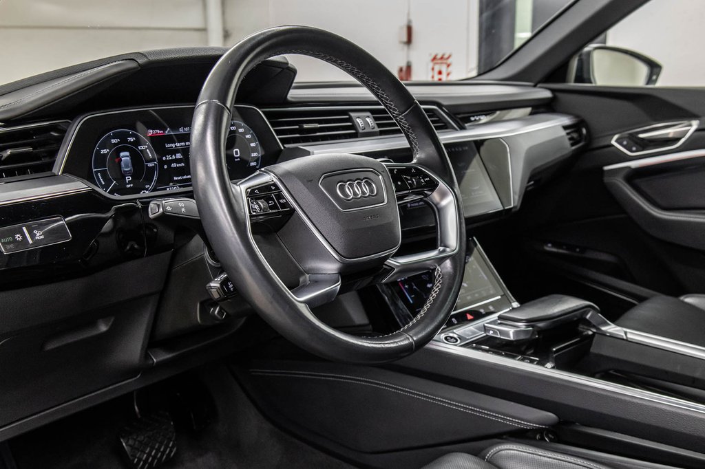 Audi Q8 e-tron BLACK OPTIC PREMIUM PKG 2024 à Laval, Québec - 16 - w1024h768px