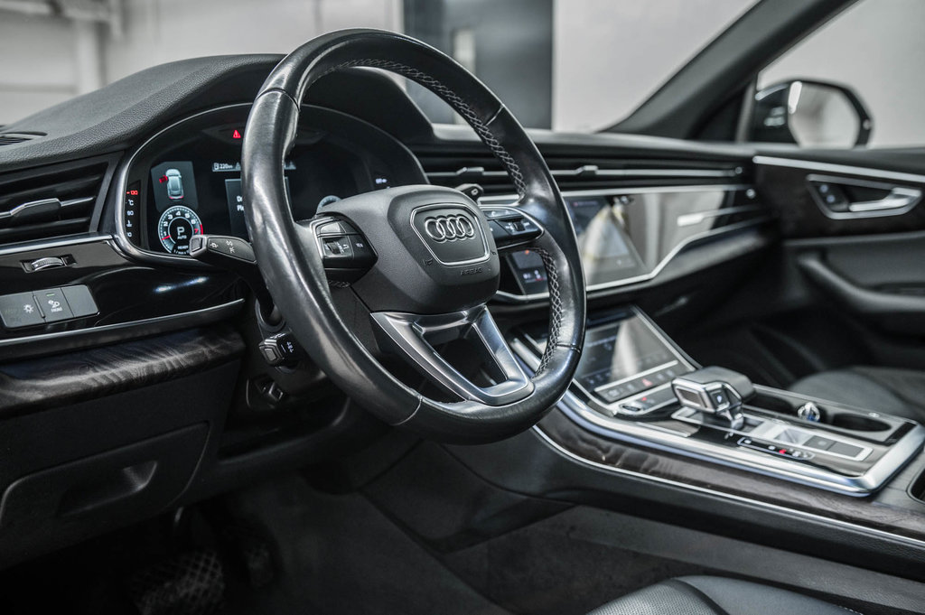 2021 Audi Q8 PROGRESSIV S-LINE BLACK OPTIC 22 PCS in Laval, Quebec - 17 - w1024h768px
