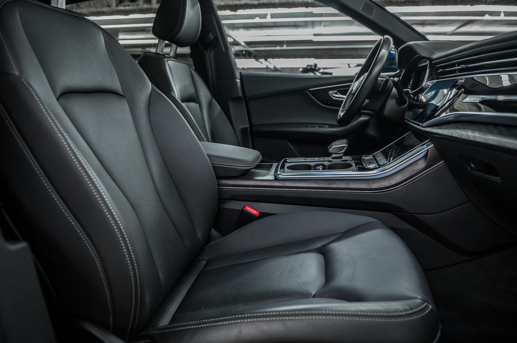 2021 Audi Q8 PROGRESSIV, S-LINE, BLACK OPTICS,DRIVER ASSIST, in Laval, Quebec - 33 - w1024h768px
