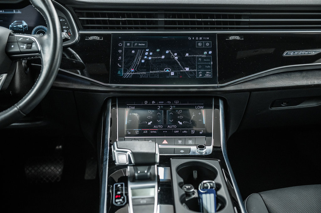 2021 Audi Q8 PROGRESSIV, S-LINE, BLACK OPTICS,DRIVER ASSIST, in Laval, Quebec - 31 - w1024h768px