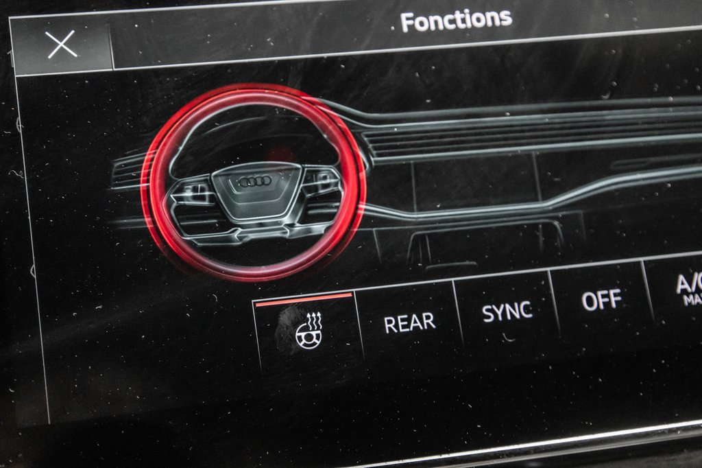 Audi Q8 PROGRESSIV S-LINE BLACK OPTIC 22 PCS 2021 à Laval, Québec - 28 - w1024h768px