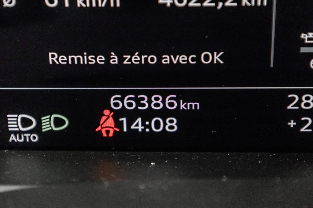 Audi Q8 PROGRESSIV S-LINE BLACK OPTIC 22 PCS 2021 à Laval, Québec - 20 - w1024h768px