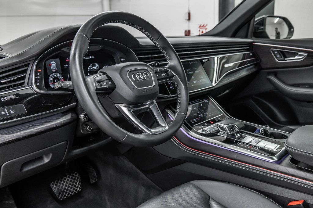 Audi Q8 TECHNIK S-LINE BLACK OPTIC 22 PCS 2022 à Laval, Québec - 16 - w1024h768px