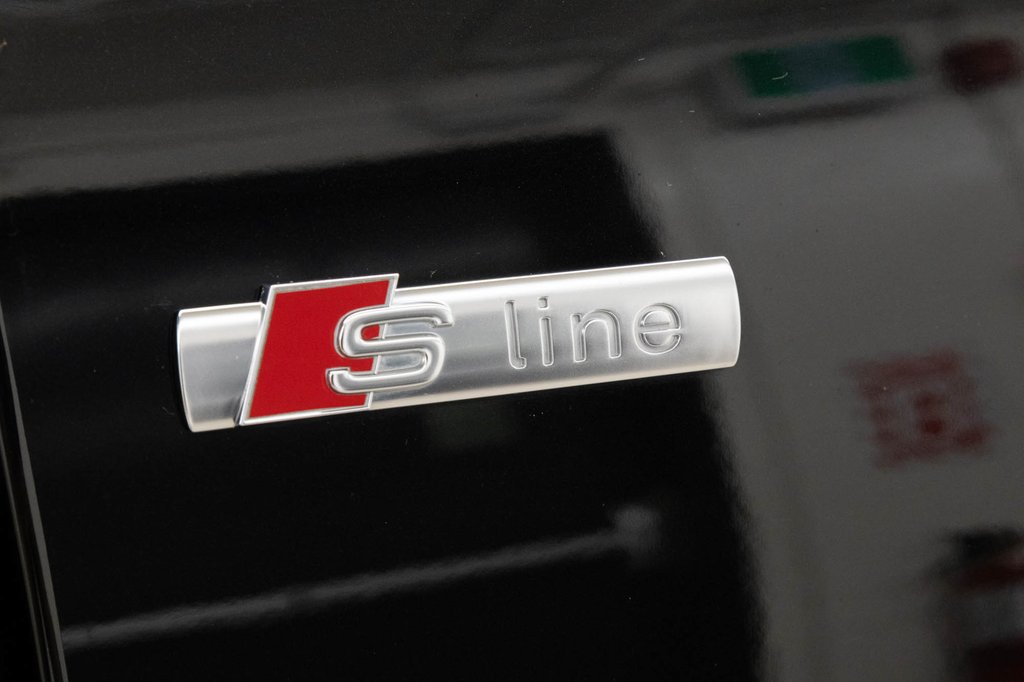 Audi Q8 TECHNIK S-LINE BLACK OPTIC 22 PCS 2022 à Laval, Québec - 40 - w1024h768px