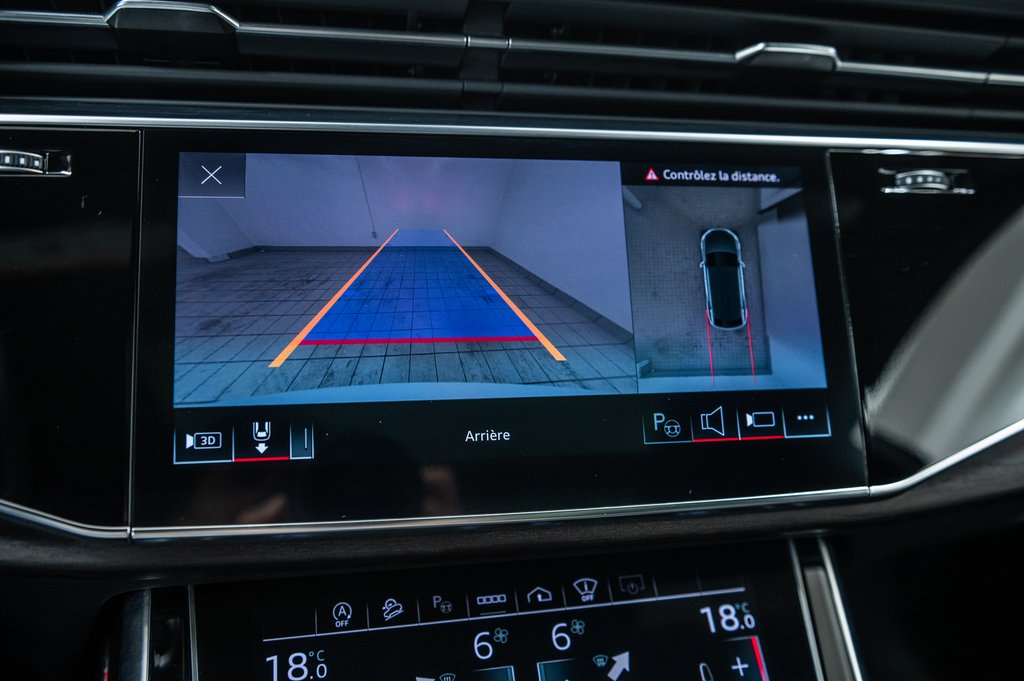 Audi Q8 TECHNIK BLACK OPTIC 21 PCS 2023 à Laval, Québec - 21 - w1024h768px