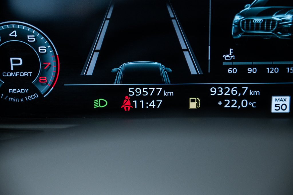 Audi Q8 TECHNIK BLACK OPTIC 21 PCS 2023 à Laval, Québec - 20 - w1024h768px