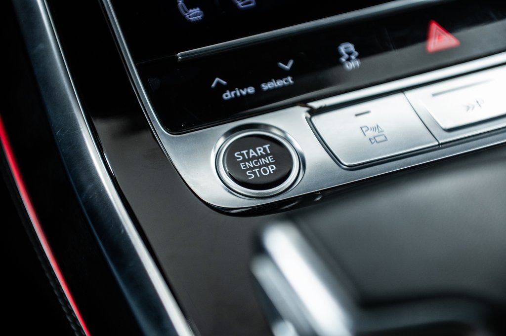 Audi Q8 TECHNIK BLACK OPTIC 21 PCS 2023 à Laval, Québec - 27 - w1024h768px