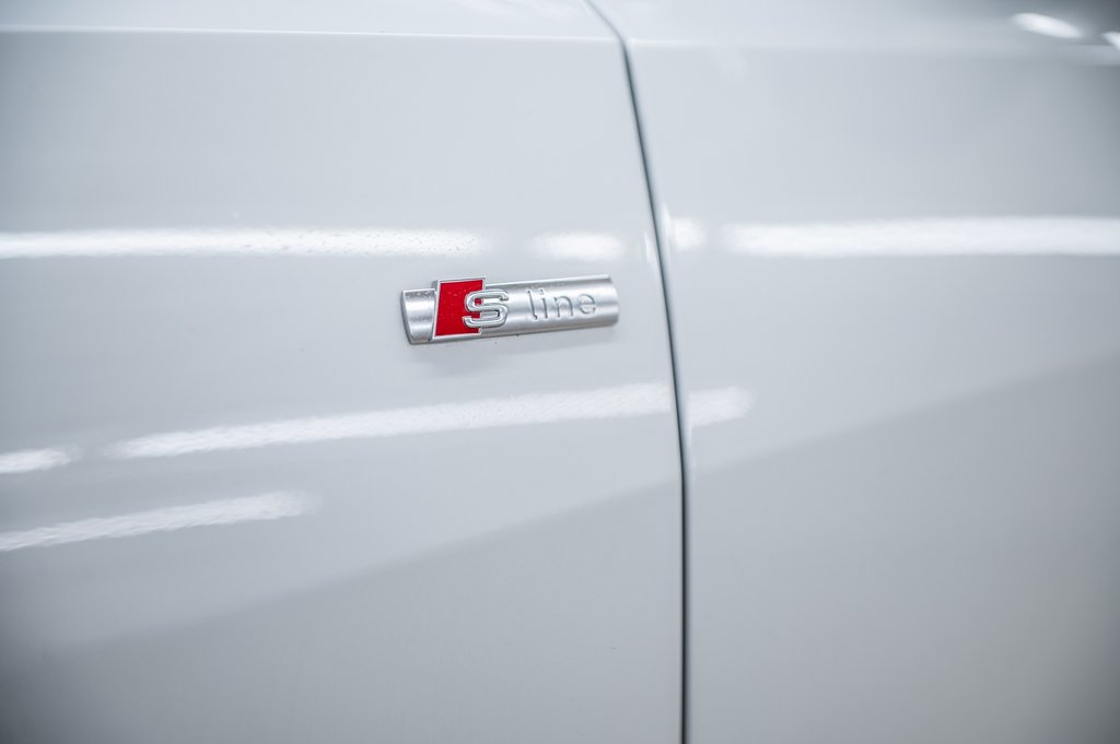 Audi Q8 TECHNIK BLACK OPTIC 21 PCS 2023 à Laval, Québec - 7 - w1024h768px