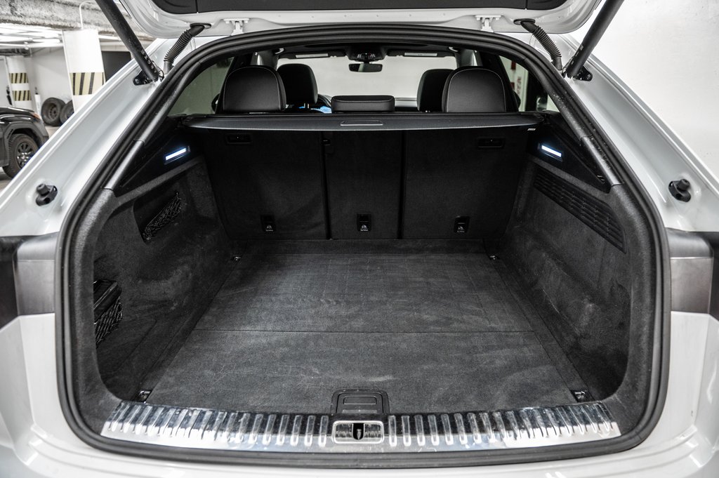 Audi Q8 Progressiv PANO NAV CUIR CAMÉRA CARPLAY BAS KM!! 2023 à Laval, Québec - 12 - w1024h768px