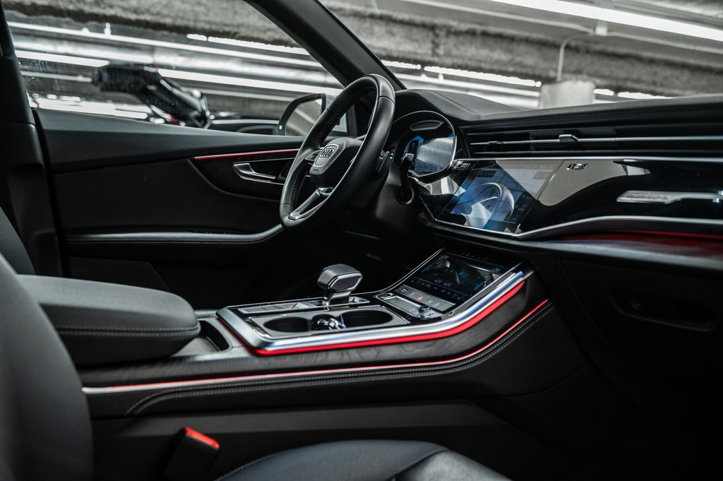 Audi Q8 Progressiv PANO NAV CUIR CAMÉRA CARPLAY BAS KM!! 2023 à Laval, Québec - 35 - w1024h768px