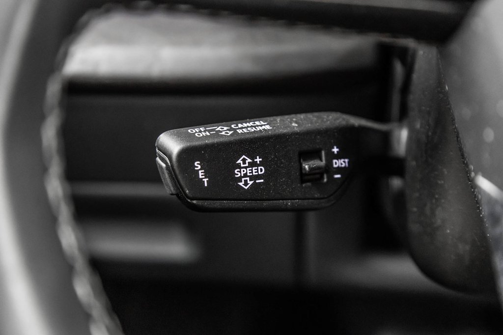 2023 Audi Q8 PROGRESSIV DRIVER ASSIST PKG in Laval, Quebec - 22 - w1024h768px