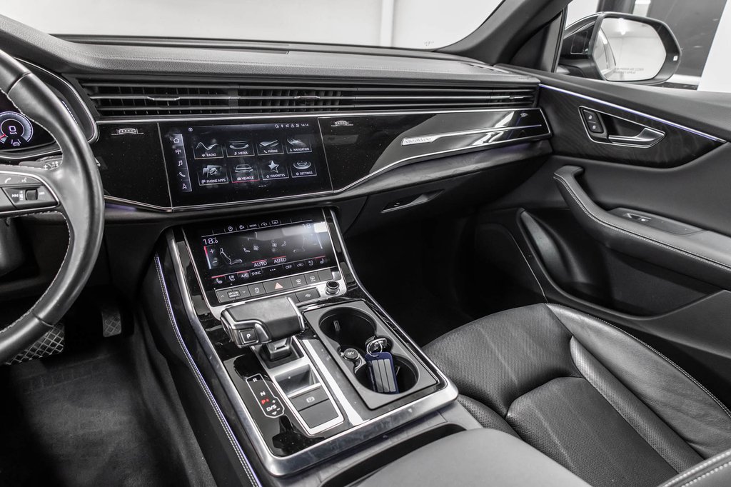 2023 Audi Q8 PROGRESSIV DRIVER ASSIST PKG in Laval, Quebec - 24 - w1024h768px