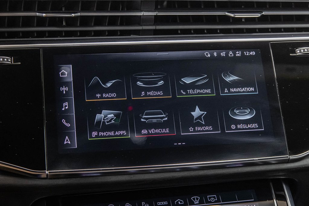 Audi Q8 TECHNIK S-LINE BLACK OPTIC 22 PCS 2023 à Laval, Québec - 23 - w1024h768px